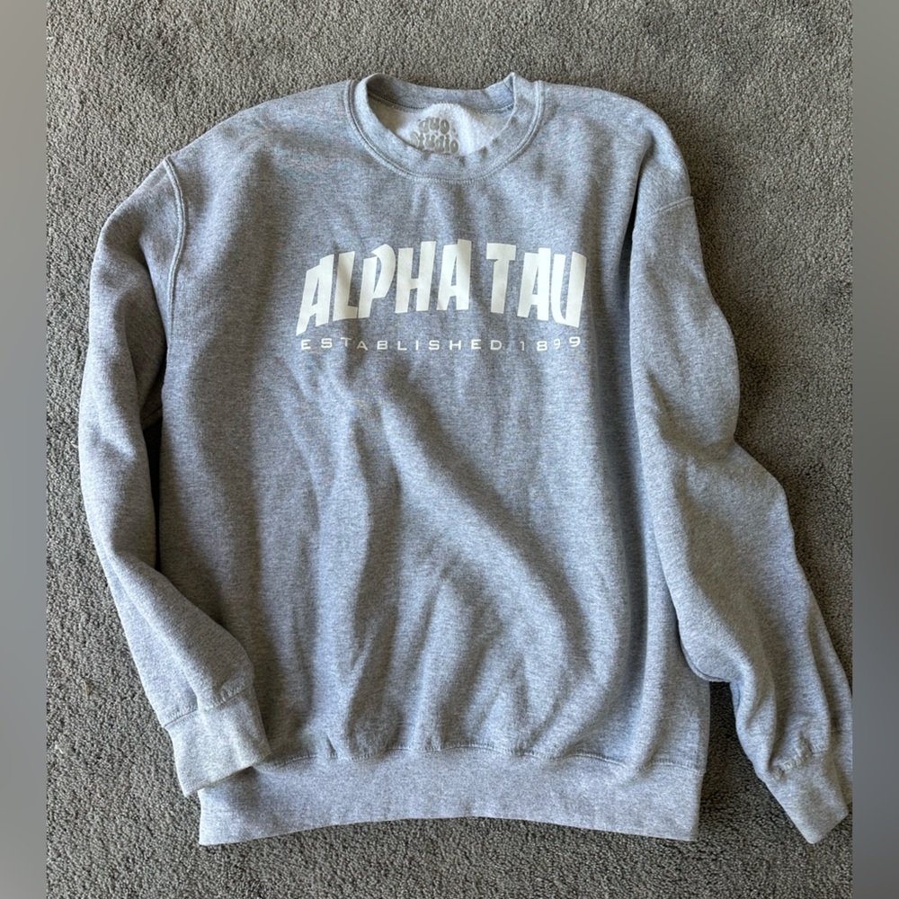 Gray women’s Alpha Sigma Tau